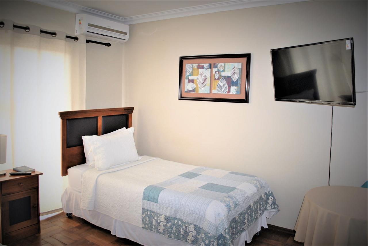 Hostal Pehuenche Talca  Dış mekan fotoğraf